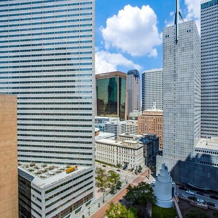 26Th Fl Bold Cozysuites With Pool, Gym Dallas Dış mekan fotoğraf