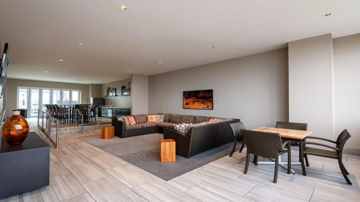 26Th Fl Bold Cozysuites With Pool, Gym Dallas Dış mekan fotoğraf