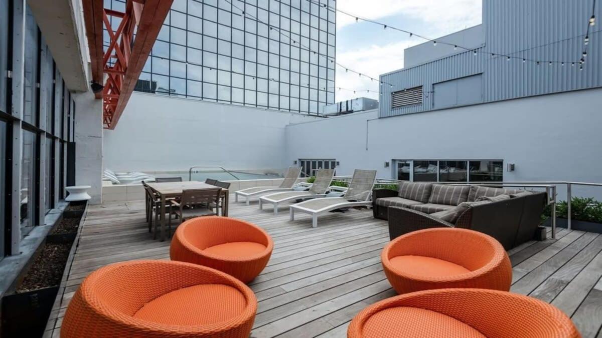 26Th Fl Bold Cozysuites With Pool, Gym Dallas Dış mekan fotoğraf