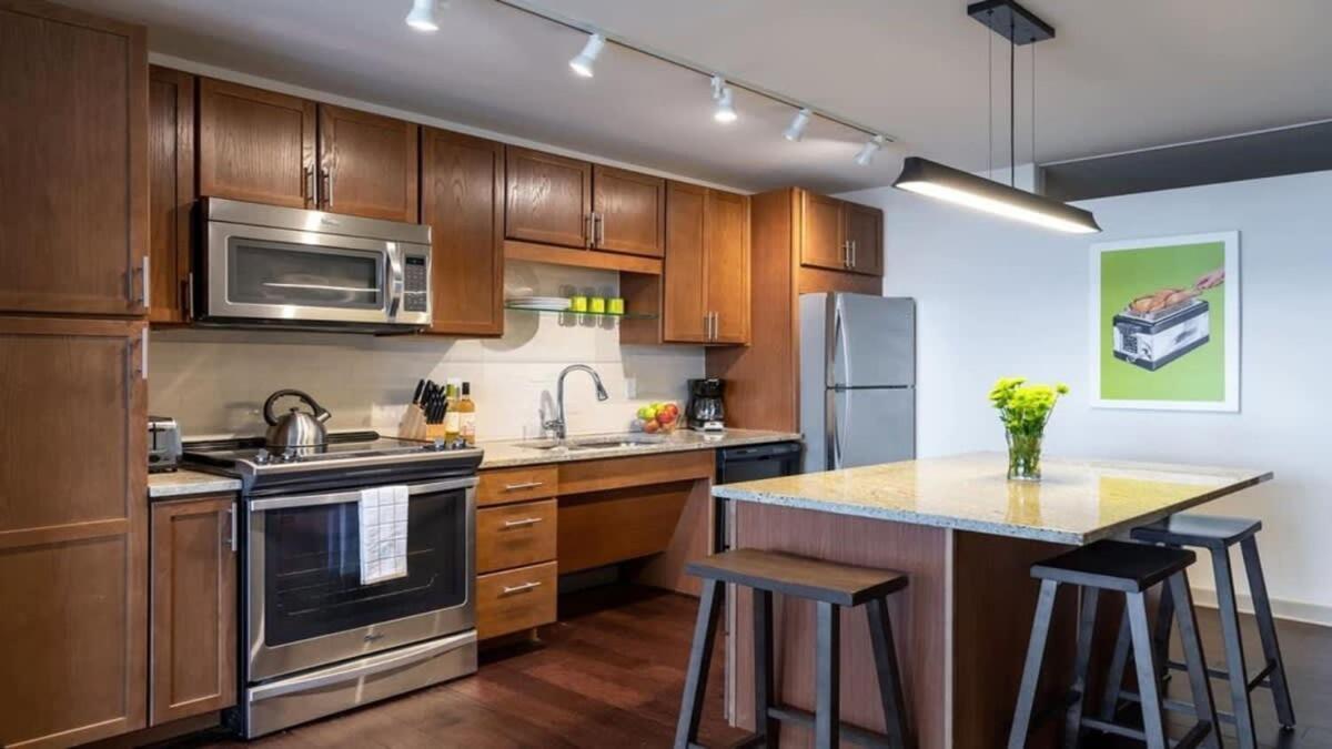 26Th Fl Bold Cozysuites With Pool, Gym Dallas Dış mekan fotoğraf