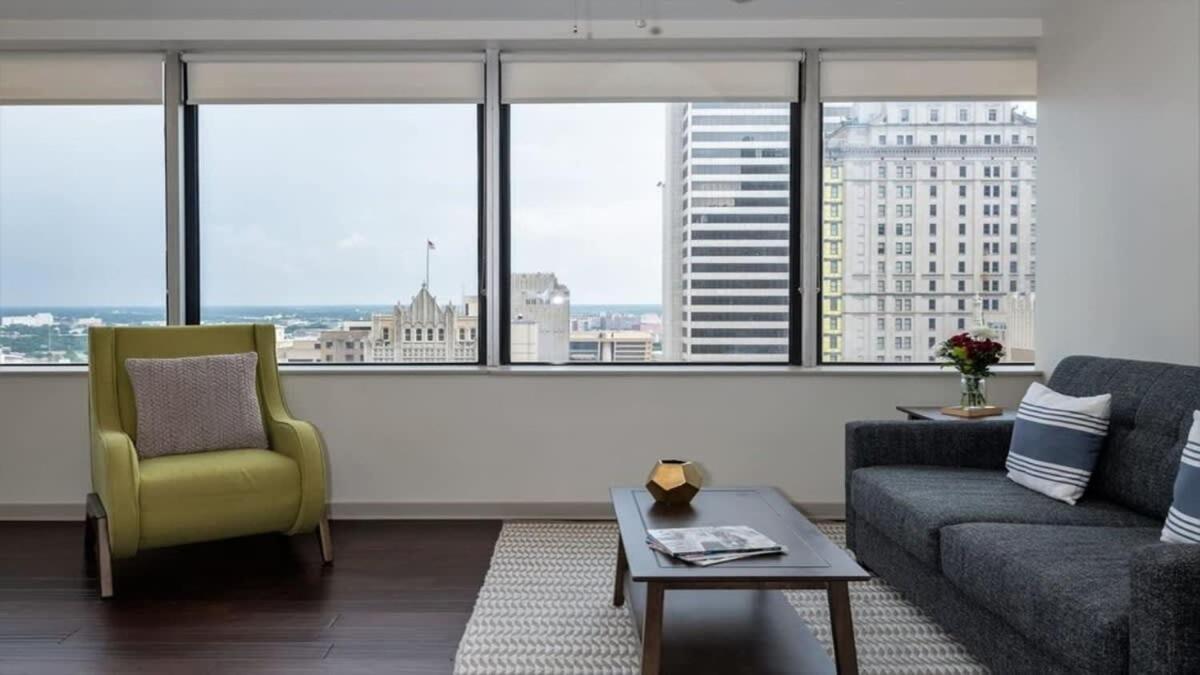 26Th Fl Bold Cozysuites With Pool, Gym Dallas Dış mekan fotoğraf